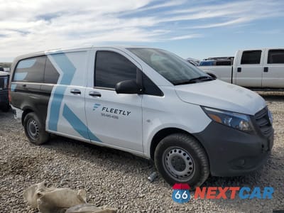 Czwarte zdjęcie samochodu z boku: 2023 MERCEDES-BENZ METRIS VIN:W1YV0BEY8P4228889 - miniatura