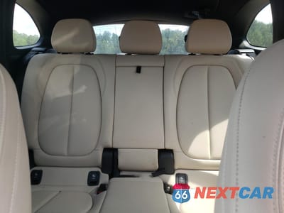 Zdjęcie 10 z 14 samochodu: 2021 BMW X1 SDRIVE28I VIN:WBXJG7C03M5S26730 - miniatura