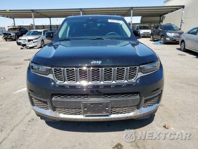 Piąte zdjęcie samochodu w środku: 2023 JEEP GRAND CHEROKEE L LAREDO VIN:1C4RJKAG0P8782453 - miniatura