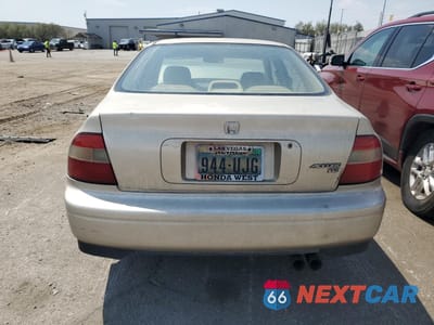 Zdjęcie 6 z 12 samochodu: 1995 HONDA ACCORD EX VIN:1HGCE6661SA001525 - miniatura