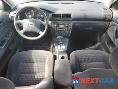 Zdjęcie 8 z 14 samochodu: 2002 VOLKSWAGEN PASSAT GLS VIN:WVWPD63B72P288337 - miniatura