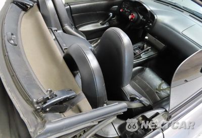 Zdjęcie 6 z 10 samochodu: 2008 HONDA S2000 VIN:JHMAP21488S001246 - miniatura