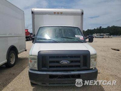 Piąte zdjęcie samochodu w środku: 2012 FORD ECONOLINE E350 SUPER DUTY CUTAWAY VAN VIN:1FDWE3FS4CDA65173 - miniatura