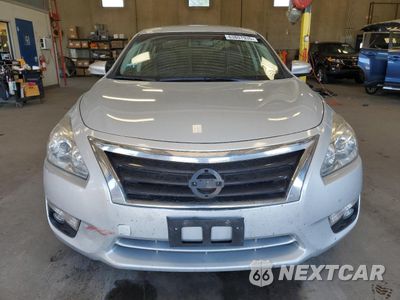 Piąte zdjęcie samochodu w środku: 2015 NISSAN ALTIMA 2.5 VIN:1N4AL3AP8FN882044 - miniatura