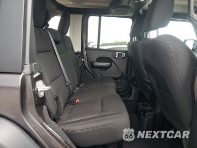 Zdjęcie 10 z 13 samochodu: 2018 JEEP WRANGLER UNLIMITED SPORT VIN:1C4HJXDG7JW290347 - miniatura
