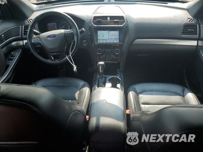 Zdjęcie 8 z 15 samochodu: 2018 FORD EXPLORER XLT VIN:1FM5K8D83JGA61748 - miniatura