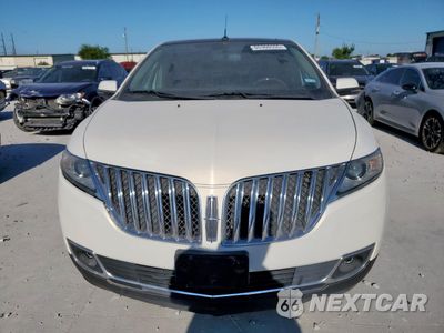 Piąte zdjęcie samochodu w środku: 2013 LINCOLN MKX VIN:2LMDJ6JK6DBL60945 - miniatura