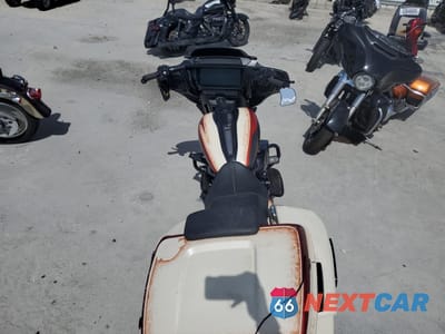 Zdjęcie 6 z 9 samochodu: 2024 HARLEY-DAVIDSON FLHX VIN:1HD1KB714RB616096 - miniatura