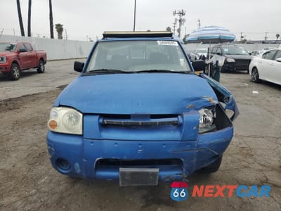 Piąte zdjęcie samochodu w środku: 2001 NISSAN FRONTIER KING CAB XE VIN:1N6DD26S61C358047 - miniatura