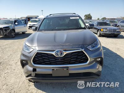 Piąte zdjęcie samochodu w środku: 2023 TOYOTA HIGHLANDER HYBRID LIMITED VIN:5TDXBRCH0PS602595 - miniatura