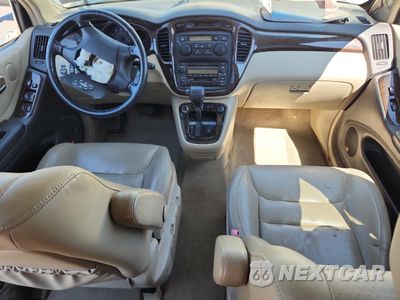 Zdjęcie 8 z 15 samochodu: 2001 TOYOTA HIGHLANDER VIN:JTEHF21A510015823 - miniatura