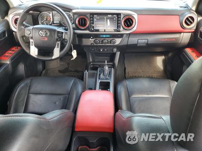 Zdjęcie 8 z 12 samochodu: 2021 TOYOTA TACOMA DOUBLE CAB VIN:5TFAZ5CN5MX108660 - miniatura