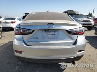 Zdjęcie 6 z 13 samochodu: 2019 TOYOTA YARIS L VIN:3MYDLBYV5KY511847 - miniatura
