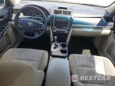 Zdjęcie 8 z 14 samochodu: 2012 TOYOTA CAMRY BASE VIN:4T1BF1FK8CU631402 - miniatura