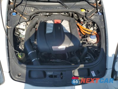 Zdjęcie 11 z 12 samochodu: 2014 PORSCHE PANAMERA S HYBRID VIN:WP0AD2A7XEL044285 - miniatura