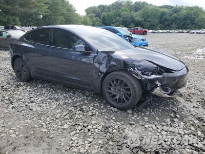 Czwarte zdjęcie samochodu z boku: 2025 TESLA MODEL 3 VIN:5YJ3E1EA8SF923658 - miniatura