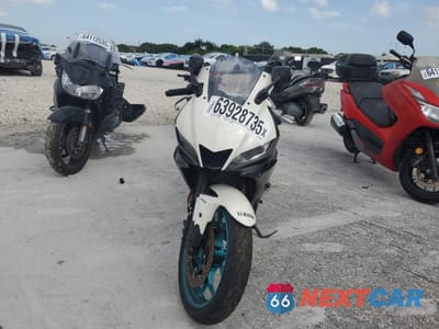 Drugie zdjęcie samochodu z przodu: 2024 YAMAHA YZFR3 A VIN:MH3RH18Y2RK017868 - miniatura