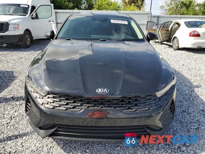 Piąte zdjęcie samochodu w środku: 2021 KIA K5 LXS VIN:5XXG14J23MG026423 - miniatura