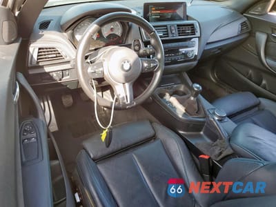 Zdjęcie 8 z 14 samochodu: 2017 BMW M2 VIN:WBS1H9C39HV888374 - miniatura