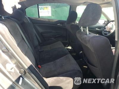 Zdjęcie 10 z 13 samochodu: 2010 HONDA ACCORD LX VIN:1HGCP2F32AA090397 - miniatura