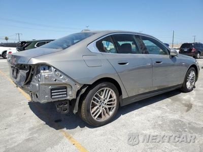 Trzecie zdjęcie samochodu z tyłu: 2025 BMW 530 I VIN:WBA43FJ00SCU06322 - miniatura