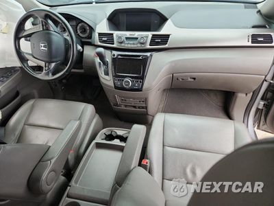 Zdjęcie 8 z 13 samochodu: 2016 HONDA ODYSSEY EXL VIN:5FNRL5H67GB087282 - miniatura