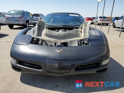 Piąte zdjęcie samochodu w środku: 2002 CHEVROLET CORVETTE VIN:1G1YY32GX25126727 - miniatura