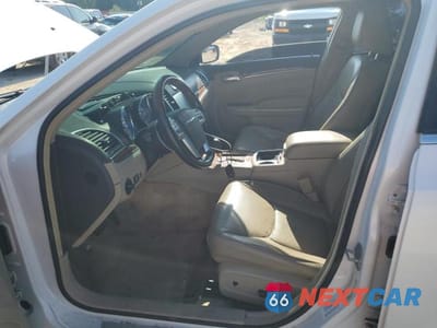 Zdjęcie 7 z 13 samochodu: 2011 CHRYSLER 300C VIN:2C3CA6CT0BH554791 - miniatura