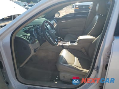 Zdjęcie 7 z 15 samochodu: 2011 CHRYSLER 300C VIN:2C3CA6CT0BH554791 - miniatura