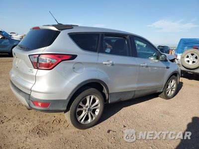 Trzecie zdjęcie samochodu z tyłu: 2017 FORD ESCAPE SE VIN:1FMCU0GD7HUD83252 - miniatura