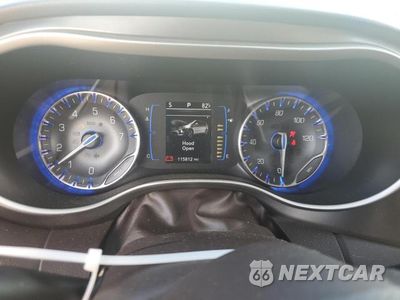 Zdjęcie 9 z 13 samochodu: 2018 CHRYSLER PACIFICA TOURING L VIN:2C4RC1BG7JR275192 - miniatura