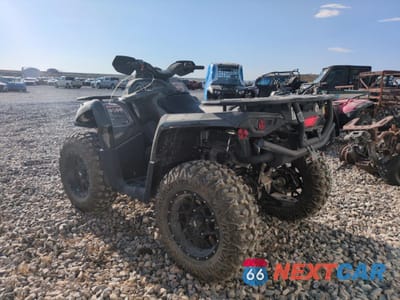 Trzecie zdjęcie samochodu z tyłu: 2021 CAN-AM OUTLANDER XT 570 VIN:3JBLKAT43MJ000108 - miniatura