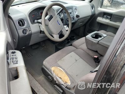 Zdjęcie 8 z 12 samochodu: 2006 FORD F150 VIN:1FTVX14516NA14398 - miniatura
