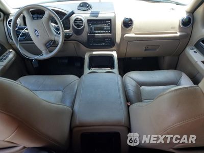 Zdjęcie 8 z 14 samochodu: 2003 FORD EXPEDITION EDDIE BAUER VIN:1FMRU17W33LA23234 - miniatura