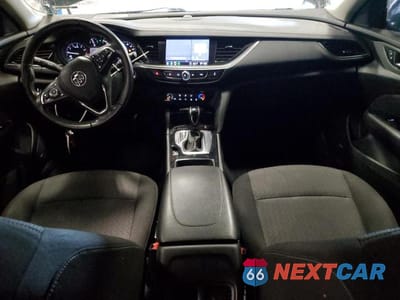 Zdjęcie 8 z 12 samochodu: 2018 BUICK REGAL TOURX PREFERRED VIN:W04GU8SX3J1176705 - miniatura