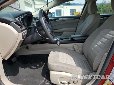 Zdjęcie 7 z 13 samochodu: 2020 FORD FUSION SE VIN:3FA6P0HD3LR134864 - miniatura
