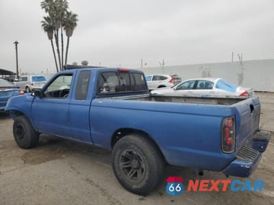 Drugie zdjęcie samochodu z przodu: 2001 NISSAN FRONTIER KING CAB XE VIN:1N6DD26S61C358047 - miniatura