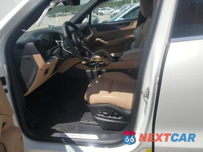 Zdjęcie 7 z 13 samochodu: 2024 PORSCHE CAYENNE VIN:WP1AA2AY9RDA12217 - miniatura