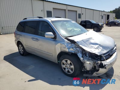 Czwarte zdjęcie samochodu z boku: 2010 KIA SEDONA LX VIN:KNDMG4C33A6356919 - miniatura