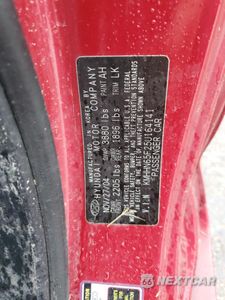 Zdjęcie 12 z 14 samochodu: 2005 HYUNDAI TIBURON GT VIN:KMHHN65F25U164141 - miniatura
