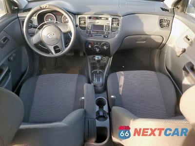 Zdjęcie 8 z 13 samochodu: 2010 KIA RIO LX VIN:KNADH4A3XA6673089 - miniatura