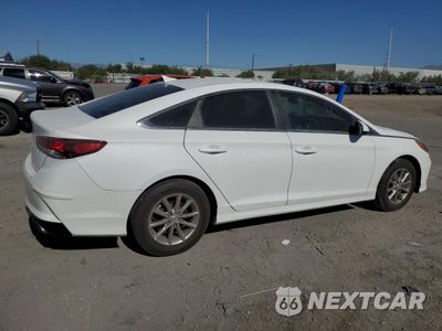 Trzecie zdjęcie samochodu z tyłu: 2018 HYUNDAI SONATA SE VIN:5NPE24AF9JH627147 - miniatura