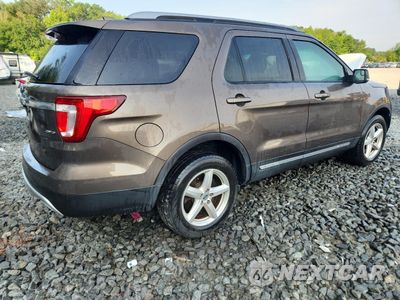 Trzecie zdjęcie samochodu z tyłu: 2016 FORD EXPLORER XLT VIN:1FM5K8D87GGA92817 - miniatura