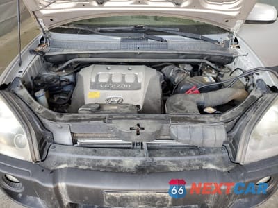 Zdjęcie 12 z 13 samochodu: 2006 HYUNDAI TUCSON GLS VIN:KM8JN72DX6U442280 - miniatura
