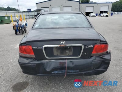 Zdjęcie 6 z 12 samochodu: 2003 HYUNDAI SONATA GL VIN:KMHWF25S03A743833 - miniatura