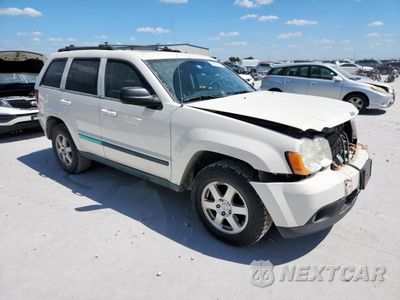 Czwarte zdjęcie samochodu z boku: 2008 JEEP GRAND CHEROKEE LAREDO VIN:1J8GS48K68C116148 - miniatura