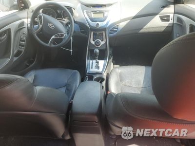 Zdjęcie 8 z 12 samochodu: 2012 HYUNDAI ELANTRA GLS VIN:KMHDH4AE8CU426071 - miniatura