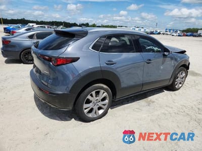 Trzecie zdjęcie samochodu z tyłu: 2020 MAZDA CX-30 PREMIUM VIN:3MVDMAEM8LM127148 - miniatura