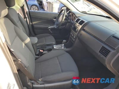 Zdjęcie 7 z 13 samochodu: 2010 DODGE AVENGER SXT VIN:1B3CC4FB6AN191675 - miniatura