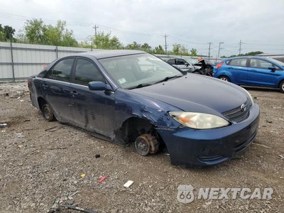 Czwarte zdjęcie samochodu z boku: 2002 TOYOTA CAMRY LE VIN:4T1BE32K52U597101 - miniatura